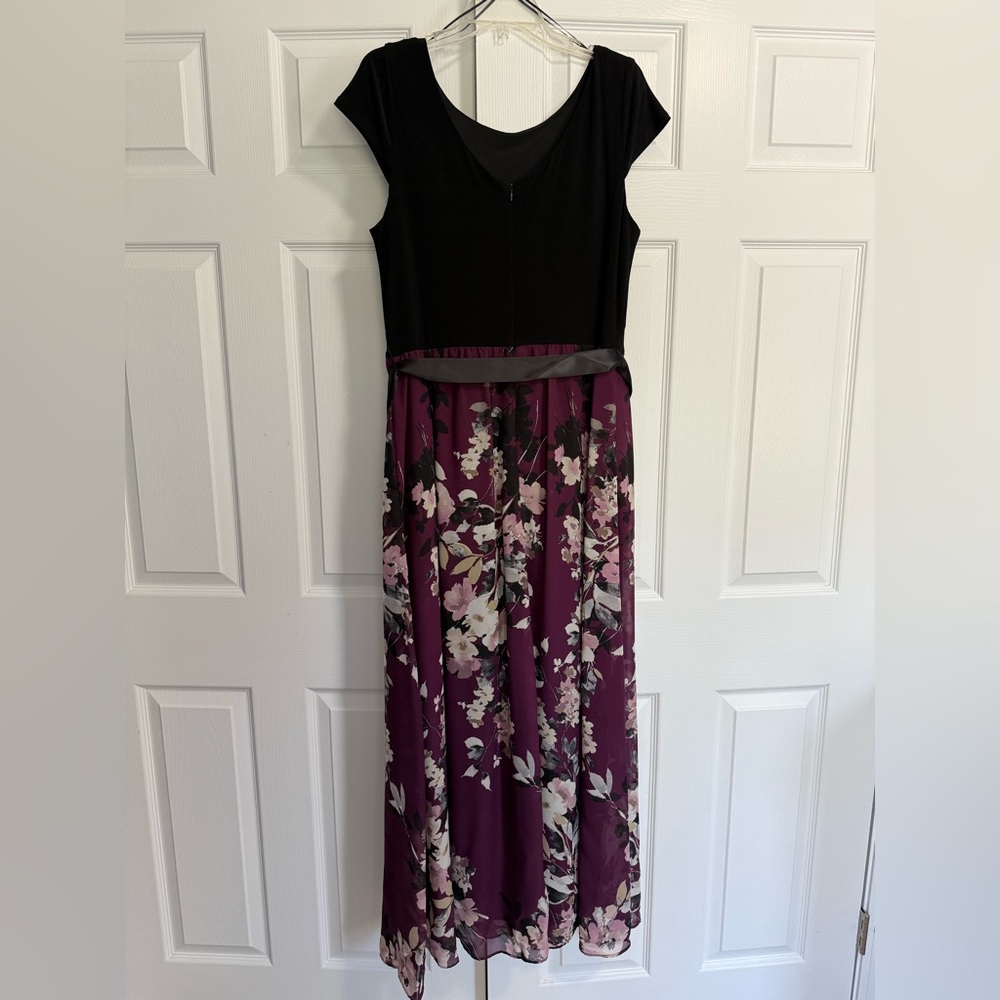 SLNY Floral Maxi Dress Size 14